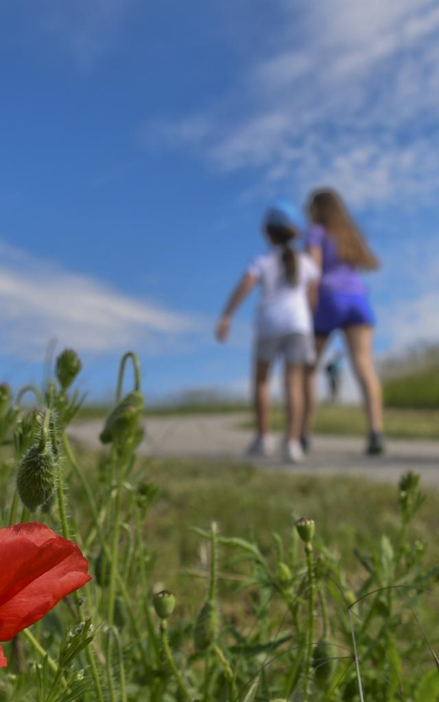 Family hike in Porte de DrômArdèche