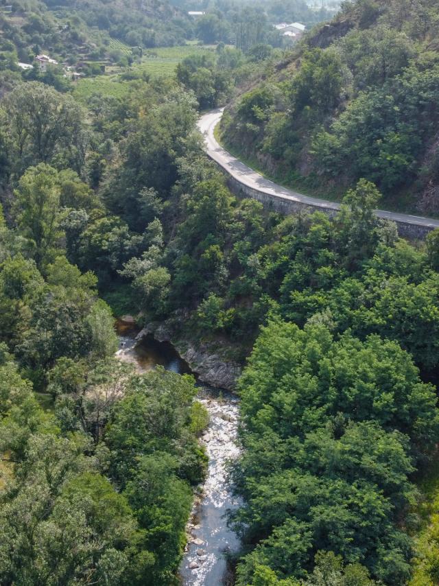 Gorge de l'Ay in Sarras (Ardèche)