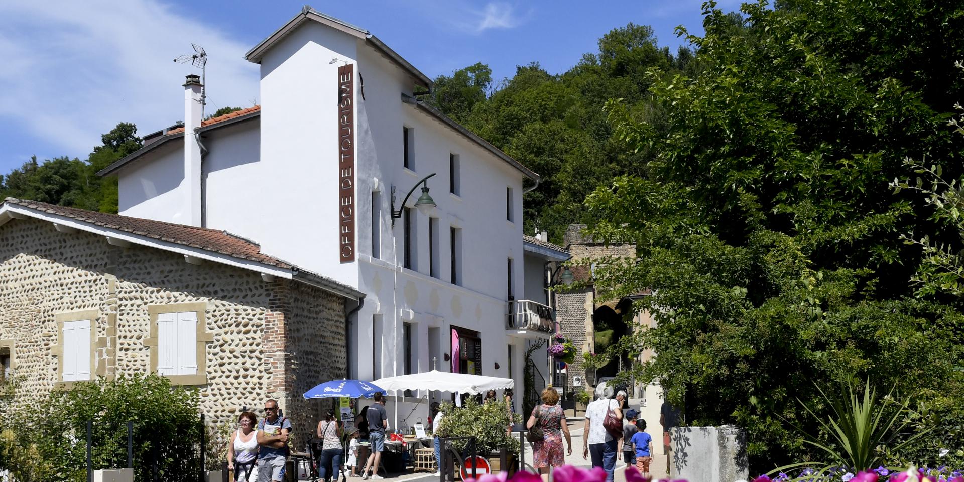 Tourist office of Porte de DrômArdèche in Hauterives