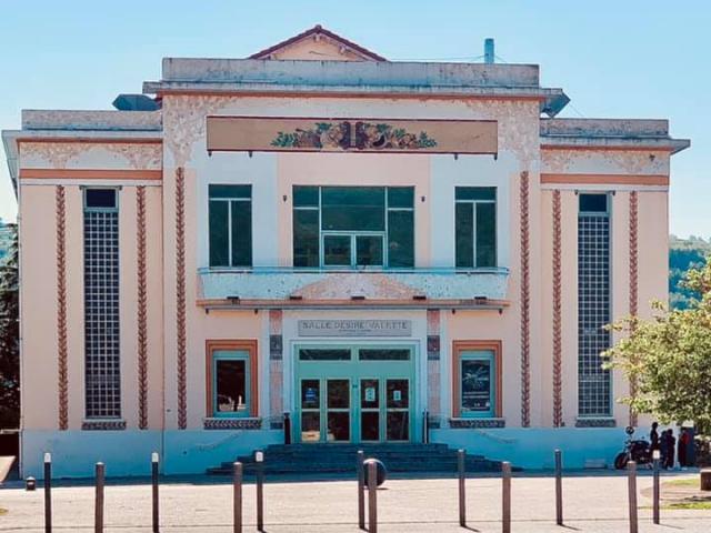 Désiré Valette Hall - St Vallier